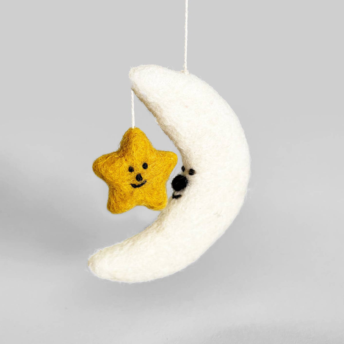Anhänger aus Filz, Mond & Stern