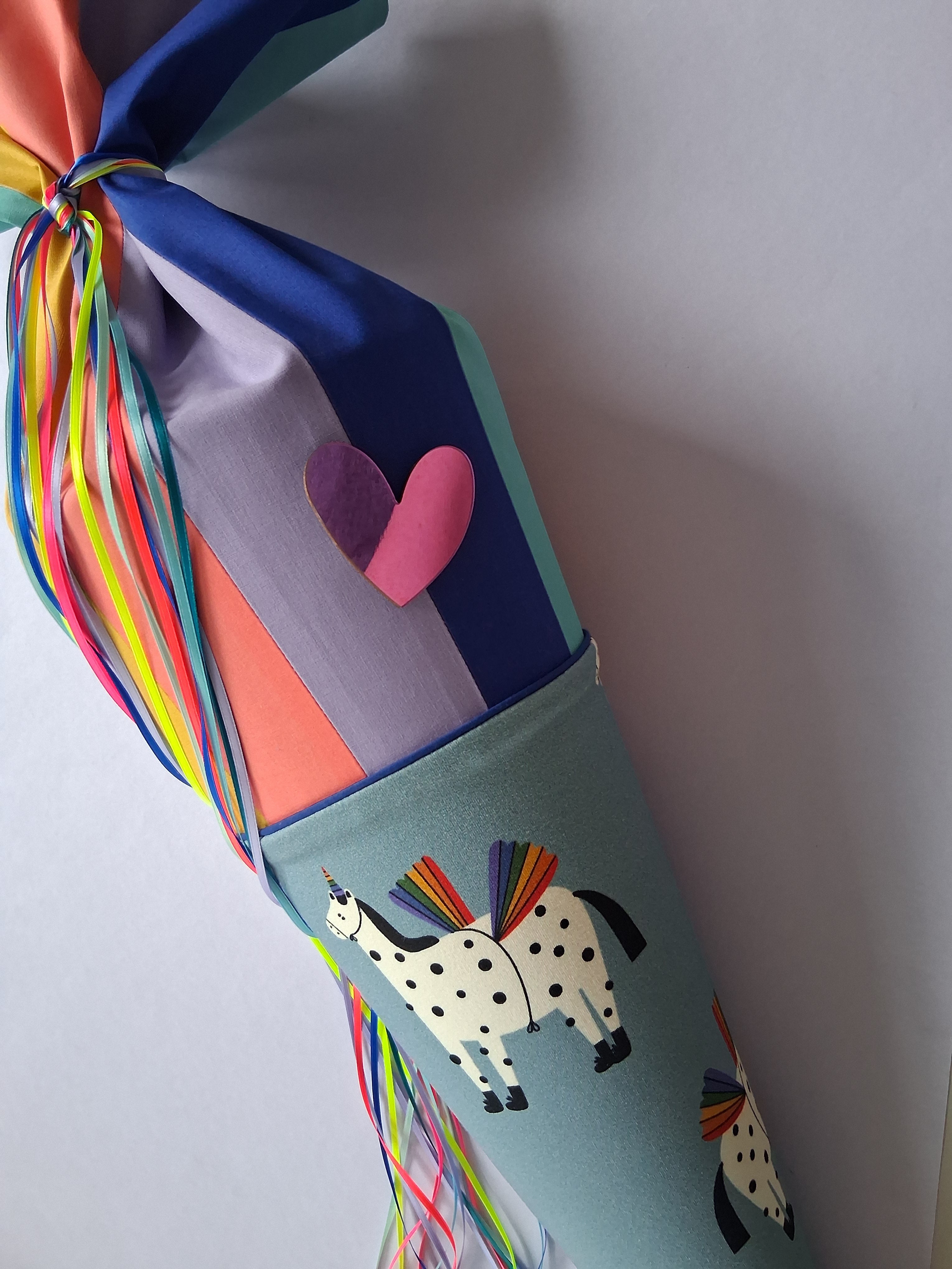 Große Schultüte "Buntes Einhorn" Don't grow up x Little Planet