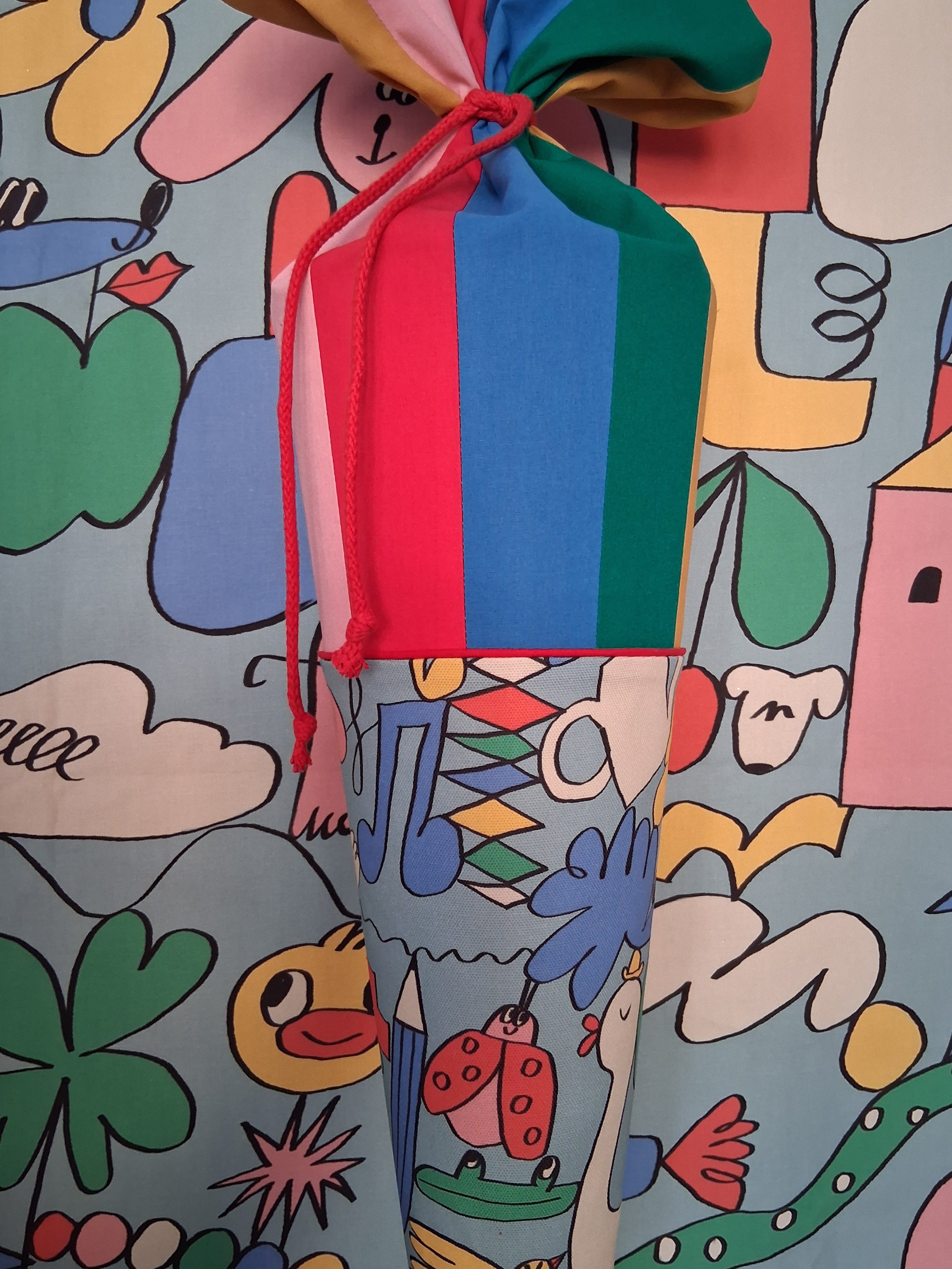 Große Schultüte "Cool For School" Olyatikh x Little Planet, Petrol/Bunt