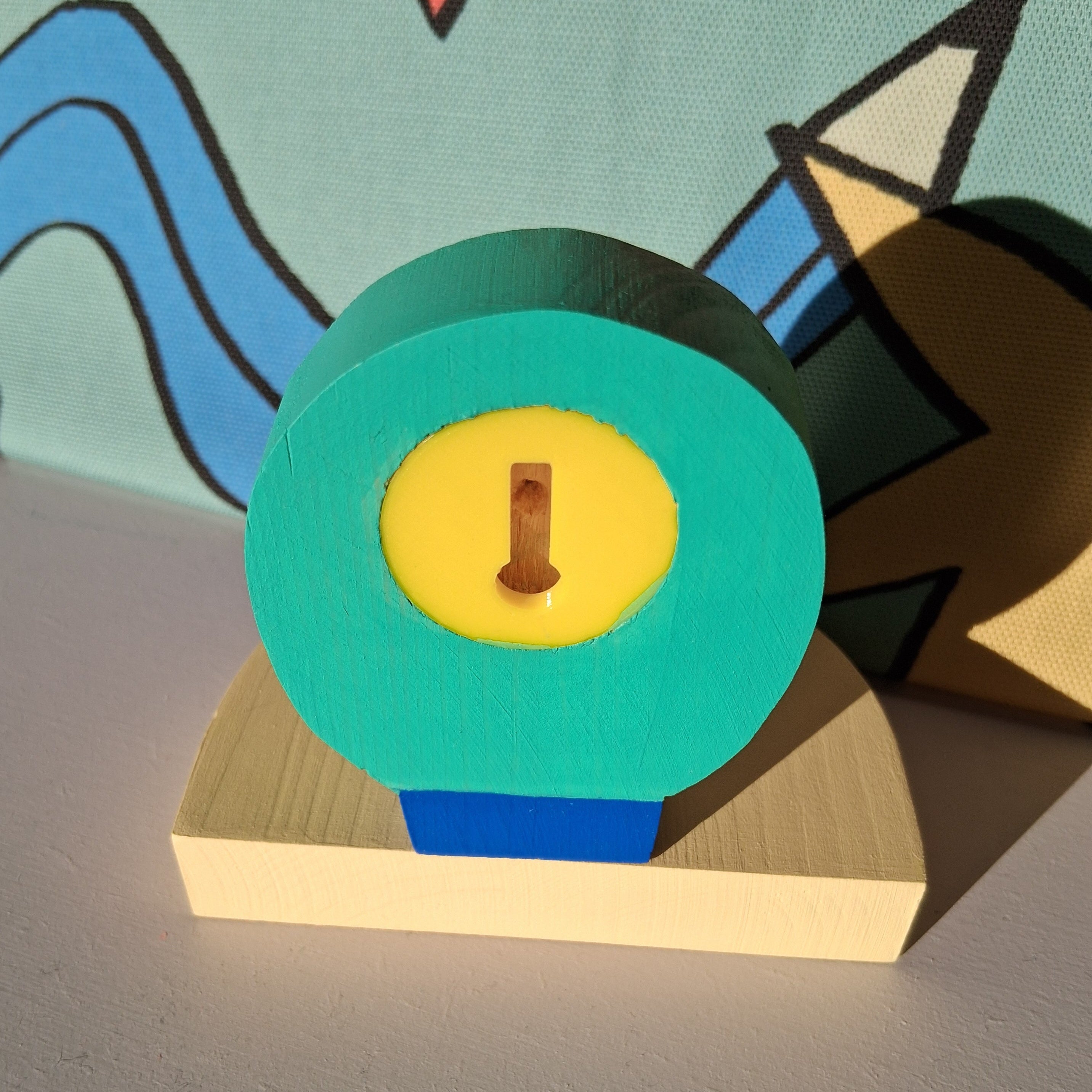 Little Something Shelf by Studio Oi