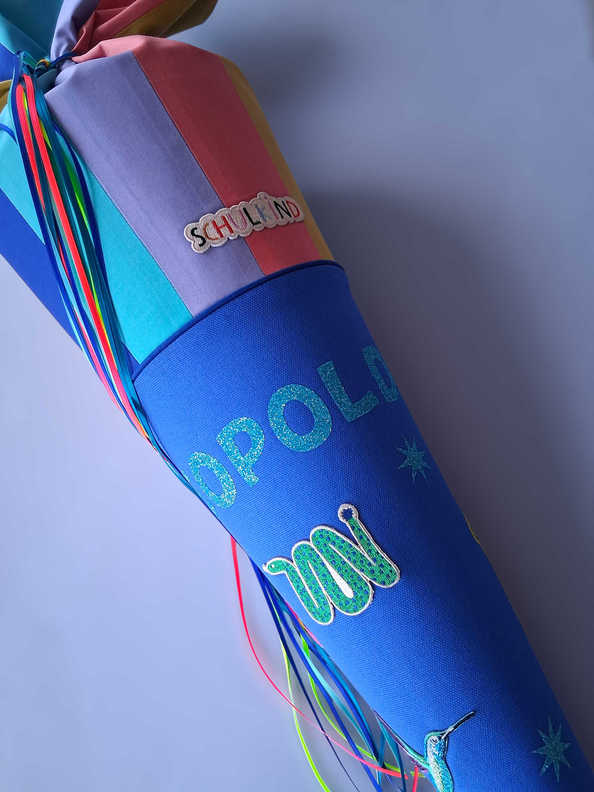 Superbunte Schultüte -Regenbogen/Blau